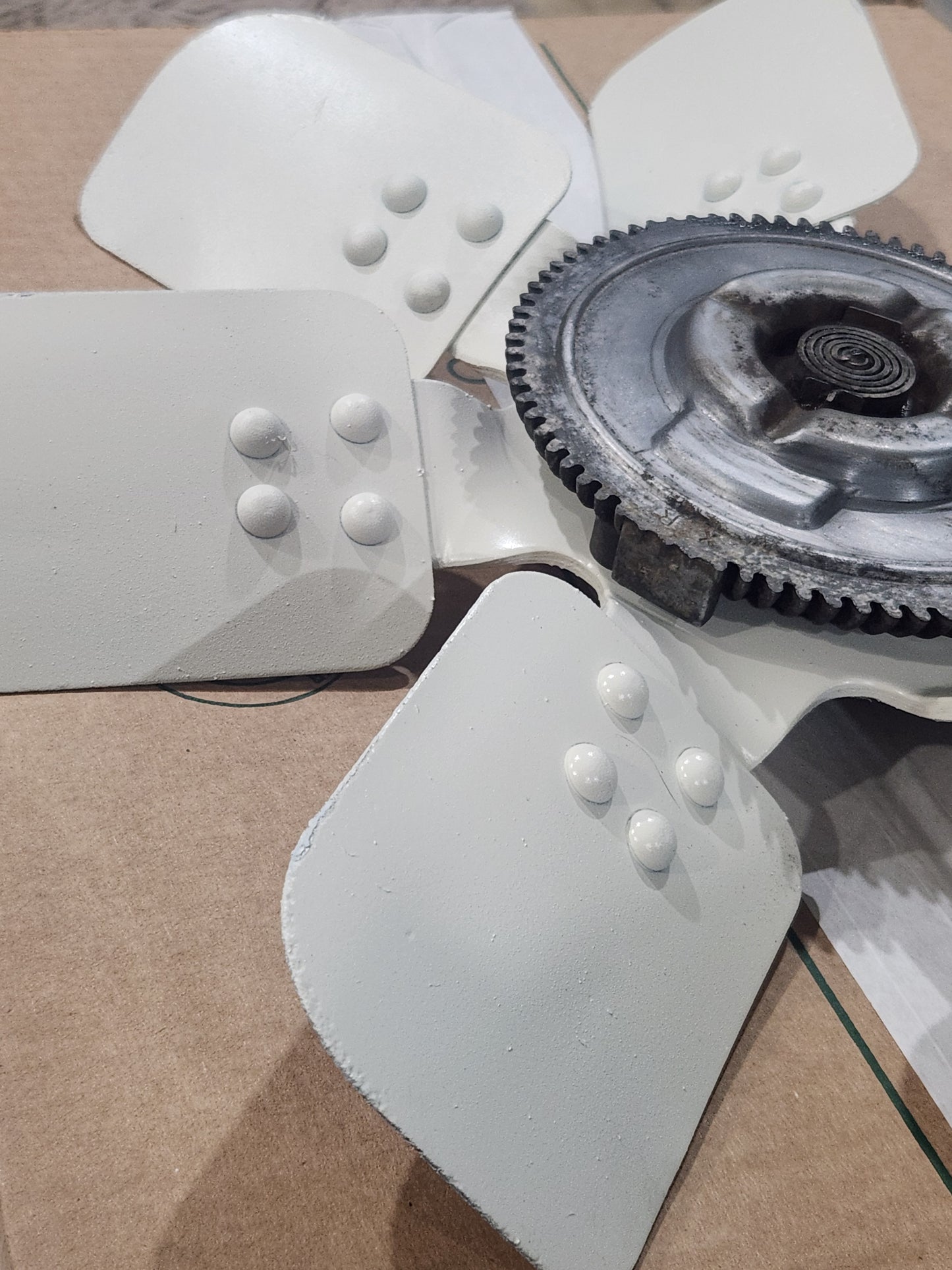 1969-1971 Datsun 240z Series 1 Metal Radiator Cooling Fan with Tested Fan Clutch