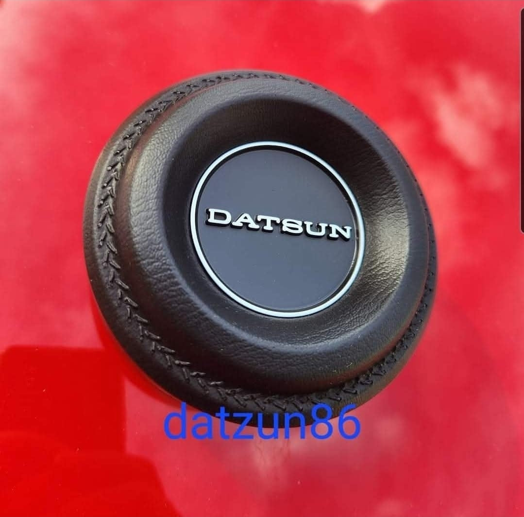 New 1968-1978 Datsun 240z 260z 280z 510 Steering Wheel Horn Pad Button