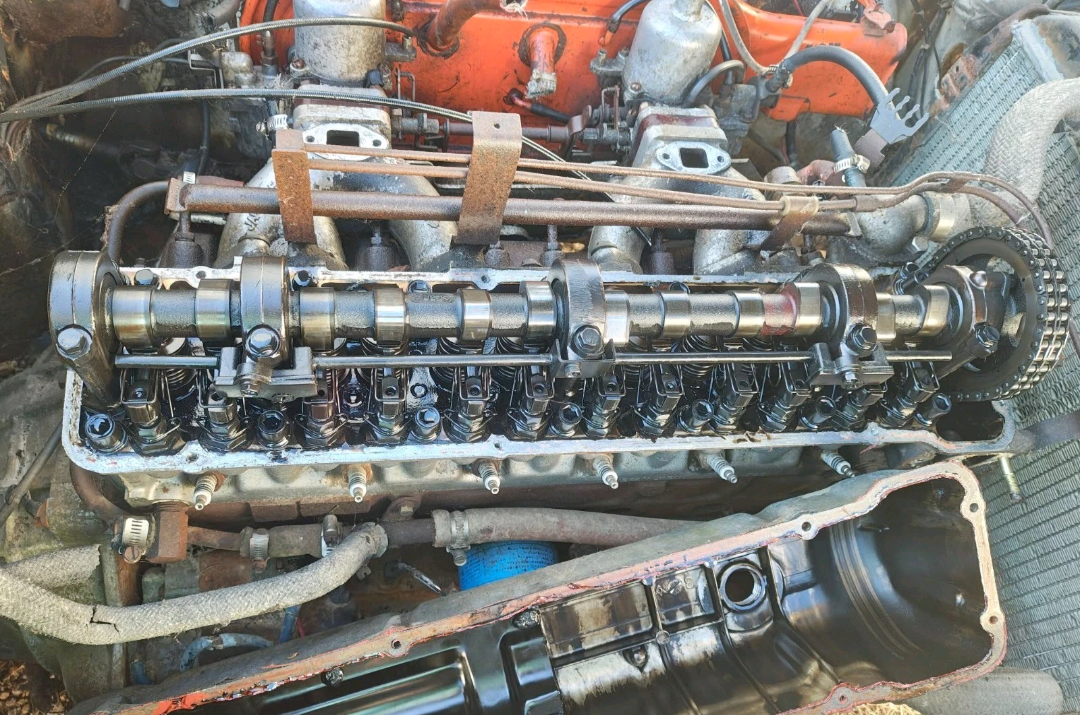 1972-73 Datsun 240z E88 Cylinder Head Fresh Pull + Complete